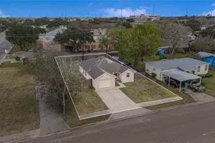 1304 E Polk Ave, Victoria, TX 77901 - Photo 19