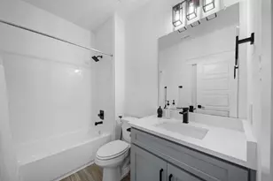 31 Quiet Springs Trl, Willis, TX 77378 - Photo 27