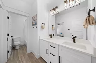 31 Quiet Springs Trl, Willis, TX 77378 - Photo 25