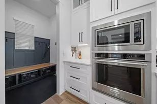 31 Quiet Springs Trl, Willis, TX 77378 - Photo 13