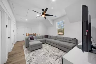 31 Quiet Springs Trl, Willis, TX 77378 - Photo 29