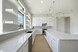 1704 Sedola Ln, Houston, TX 77055 - Photo 5