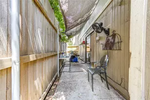 1920 Augusta Dr, Houston, TX 77057 - Photo 27