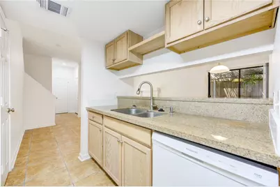 1920 Augusta Drive #5, Houston, TX 77057 - Photo 7