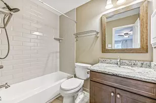 513 Meadow Bend Dr, Friendswood, TX 77546 - Photo 31