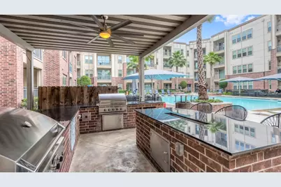 145 Heights Boulevard #111, Houston, TX 77007 - Photo 11