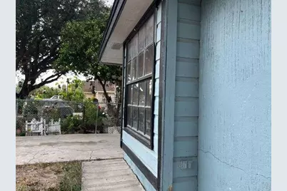 918 E Salazar Street, San Juan, TX 78589 - Photo 7