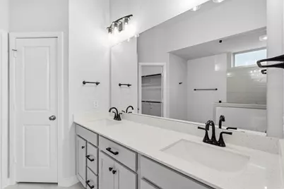 10930 Skyway Lane, Missouri City, TX 77459 - Photo 25