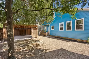 821 E 26th St, Houston, TX 77009 - Photo 5