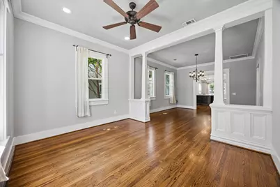 821 E 26th Street, Houston, TX 77009 - Photo 11