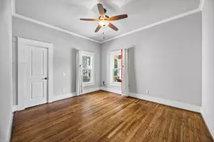 821 E 26th St, Houston, TX 77009 - Photo 21