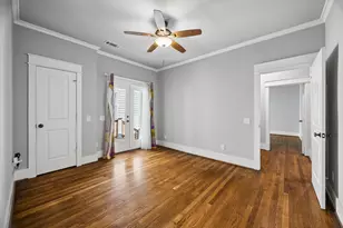 821 E 26th St, Houston, TX 77009 - Photo 23