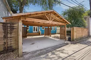 821 E 26th St, Houston, TX 77009 - Photo 35