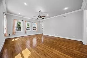821 E 26th St, Houston, TX 77009 - Photo 19