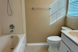 2401 24th St N, Texas City, TX 77590 - Photo 7