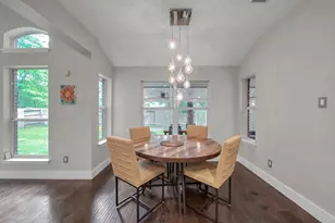 78 N Peaceful Canyon Cir, The Woodlands, TX 77381 - Photo 9