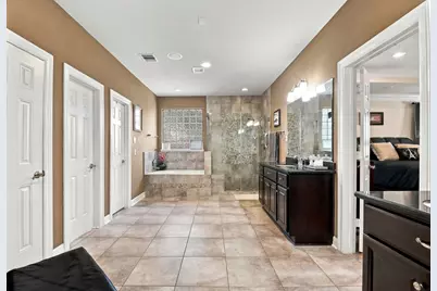 117 Bandera Creek Lane, Friendswood, TX 77546 - Photo 31