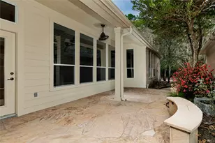 146 E Northcastle Cir, The Woodlands, TX 77384 - Photo 27