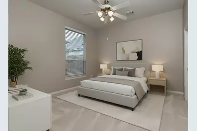 146 E Northcastle Circle, The Woodlands, TX 77384 - Photo 33