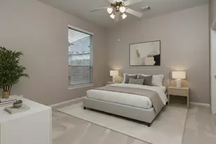 146 E Northcastle Cir, The Woodlands, TX 77384 - Photo 33