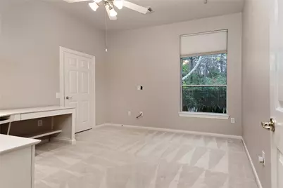 146 E Northcastle Circle, The Woodlands, TX 77384 - Photo 29