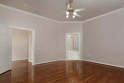 146 E Northcastle Circle, The Woodlands, TX 77384 - Photo 17