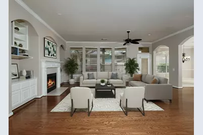 146 E Northcastle Circle, The Woodlands, TX 77384 - Photo 11