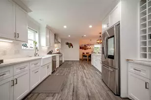12902 Kimberley Ln, Houston, TX 77079 - Photo 15