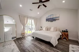 12902 Kimberley Ln, Houston, TX 77079 - Photo 25
