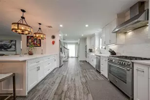 12902 Kimberley Ln, Houston, TX 77079 - Photo 13