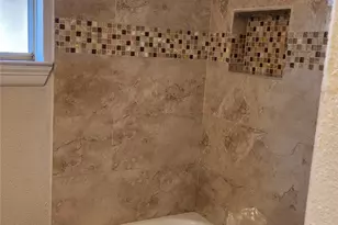 20018 Bolton Bridge Ln, Humble, TX 77338 - Photo 13