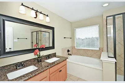 12225 Medina Lake Drive, Tomball, TX 77377 - Photo 17
