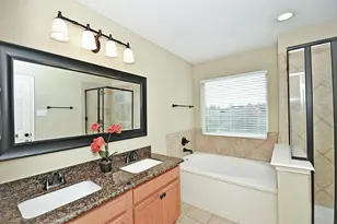 12225 Medina Lake Dr, Tomball, TX 77377 - Photo 17