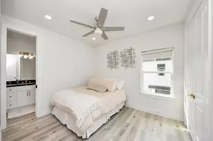 6549 Sealey St, Houston, TX 77091 - Photo 27