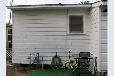 1238 Common Park Drive, Houston, TX 77009 - Photo 37