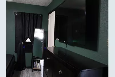 1238 Common Park Drive, Houston, TX 77009 - Photo 15