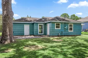 2318 Pecan St, Dickinson, TX 77539 - Photo 23