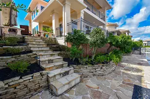 313 Harborside Cir, Kemah, TX 77565 - Photo 31
