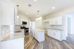 8918 Burleson Ct, Houston, TX 77064 - Photo 15