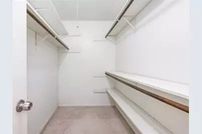 10215 Kirkwren Drive, Houston, TX 77089 - Photo 17