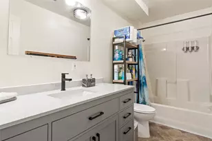 17807 County Rd 127, Pearland, TX 77581 - Photo 15