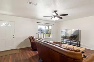 17807 County Rd 127, Pearland, TX 77581 - Photo 5