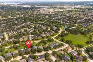 2131 Lakewind Ln, League City, TX 77573 - Photo 25