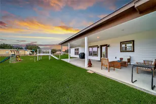 2398 Settler's Way Dr, Sealy, TX 77474 - Photo 33