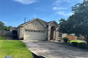 418 Fall Creek Dr, Houston, TX 77336 - Photo 3