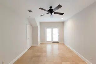 2418 Ralph St, Houston, TX 77006 - Photo 7