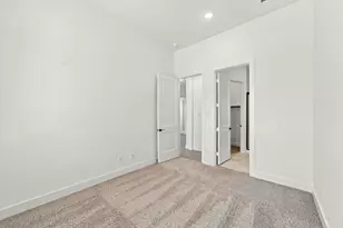 12206 Denham Dr, Mont Belvieu, TX 71127 - Photo 9