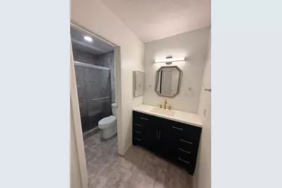 3919 Fairmont Parkway #209, Pasadena, TX 77504 - Photo 17