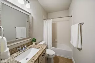 184 W Heritage Mill Cir, Tomball, TX 77375 - Photo 5