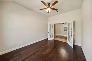 184 W Heritage Mill Cir, Tomball, TX 77375 - Photo 9